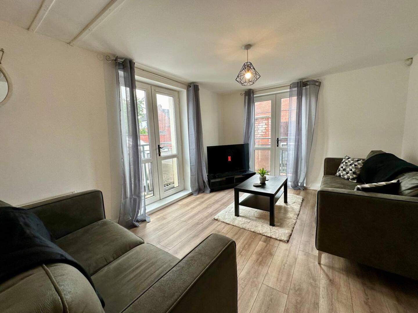 2Br City Side Apartment Belfast Exteriér fotografie