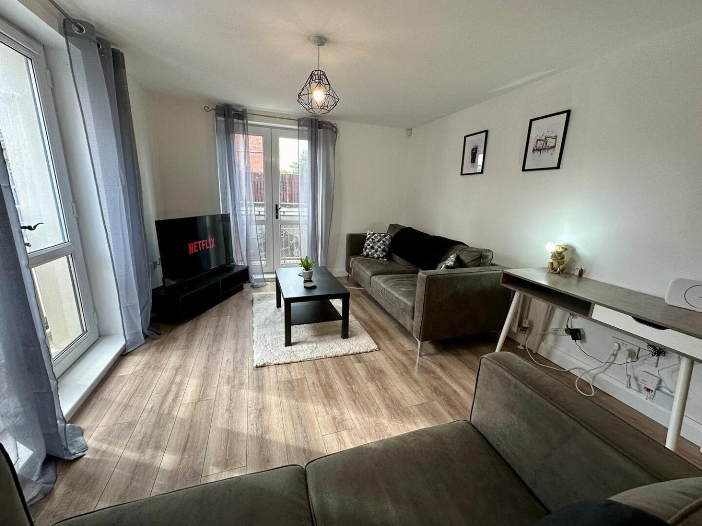 2Br City Side Apartment Belfast Exteriér fotografie